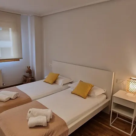 Artilleria 10 - 2 Hab 2 Banos, Con Garaje Y Wifi - Vut-3845-as * 기욘