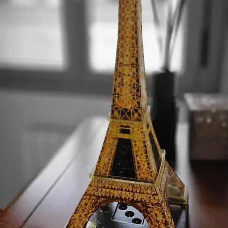 아파트 Artilleria 10 - 2 Hab 2 Banos, Con Garaje Y Wifi - Vut-3845-as