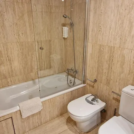 Artilleria 10 - 2 Hab 2 Banos, Con Garaje Y Wifi - Vut-3845-as Gijon