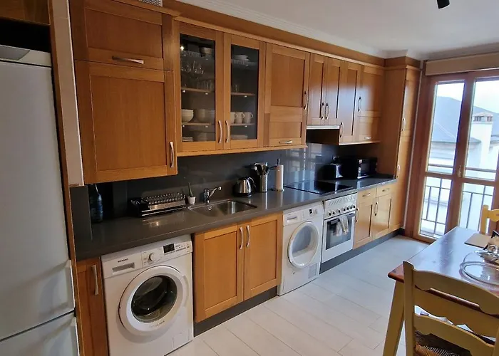 Apartman Artilleria 10 - 2 Hab 2 Banos, Con Garaje Y Wifi - Vut-3845-as Gijón