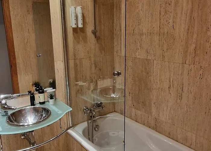 Artilleria 10 - 2 Hab 2 Banos, Con Garaje Y Wifi - Vut-3845-as Apartman Gijón