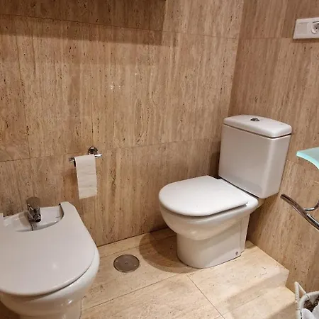 Artilleria 10 - 2 Hab 2 Banos, Con Garaje Y Wifi - Vut-3845-as *